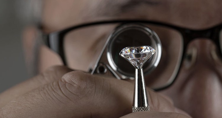 Understanding The Four Factors Of Diamond
